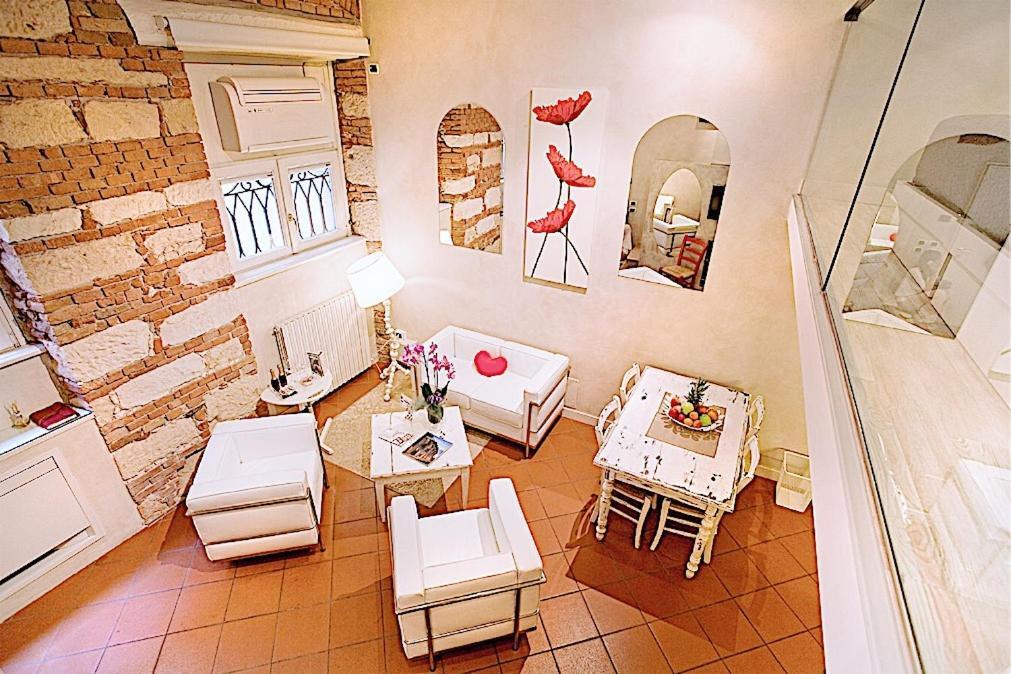 Le Cadreghe Apartments Верона Екстер'єр фото